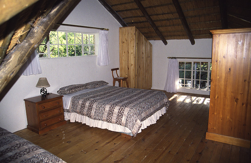 Upstairs bedroom 2