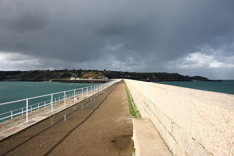 St Catherine's Breakwater by Mick Dryden