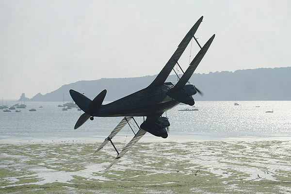 Dragon Rapide by Mick Dryden