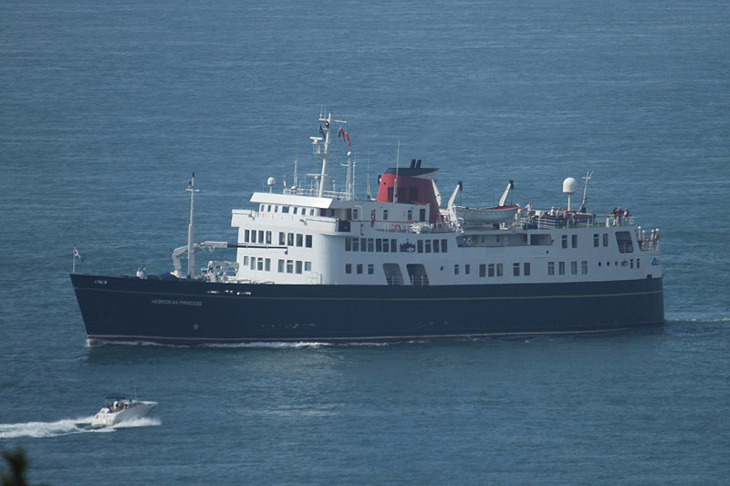 Hebridean Princess by Mick Dryden