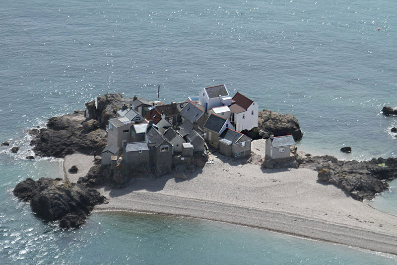 Les Ecrehous by Mick Dryden